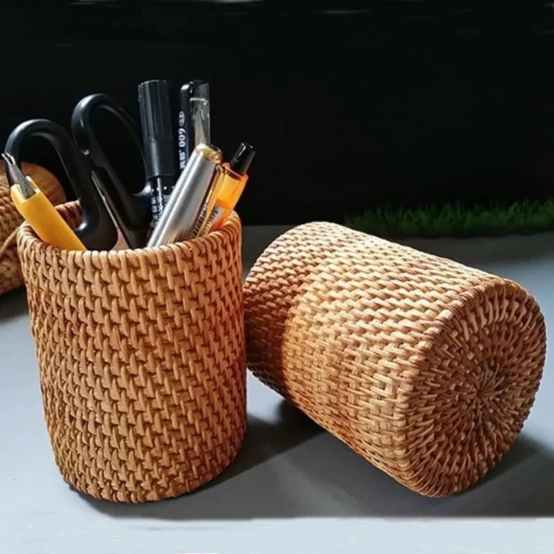 Ratanový úložný košík a organizér na príbory a kuchynské náčinie
