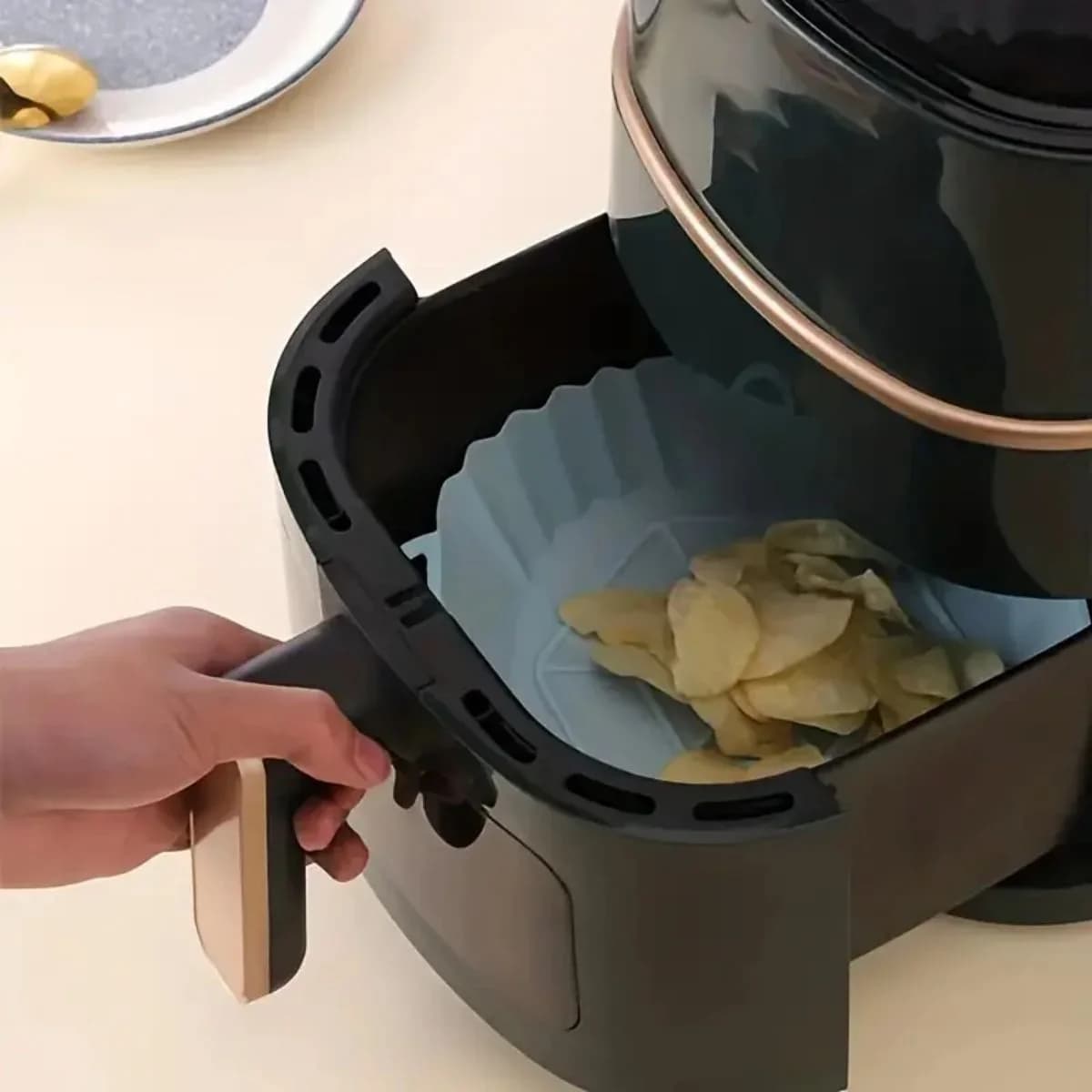 Znovupoužiteľná silikónová forma do teplovzdušnej fritézy